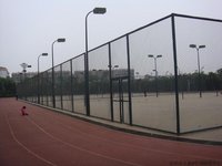 球场围栏